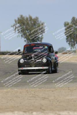 media/Sep-28-2025-24 Hours of Lemons (Sun) [[5dfe0e5f6e]]/10am (Off Ramp Exit)/